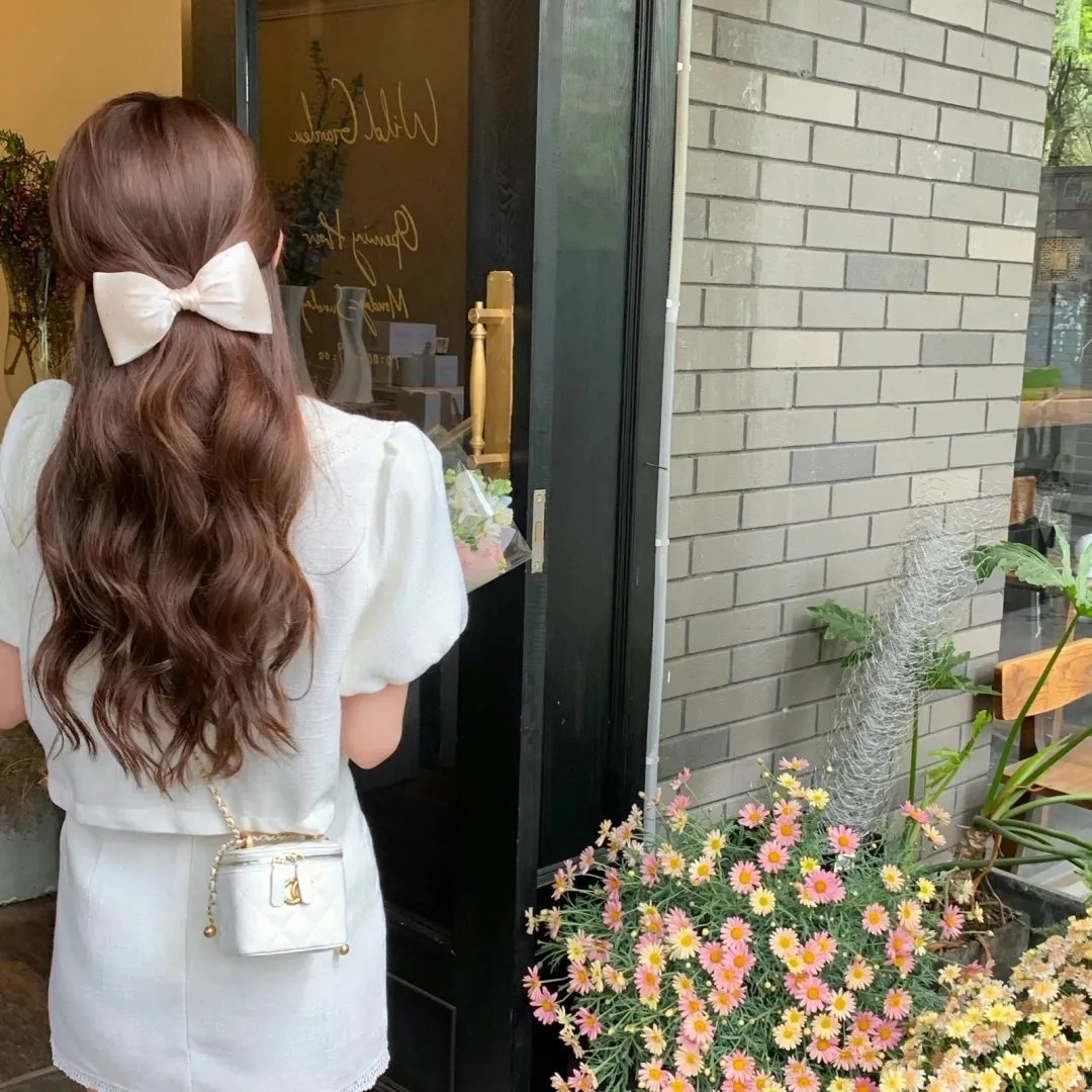 美女与纯情男
